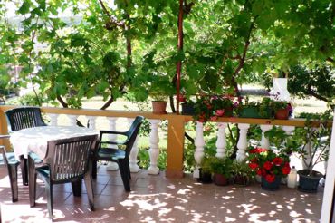 Apartments Darko Matahlija, Lopar